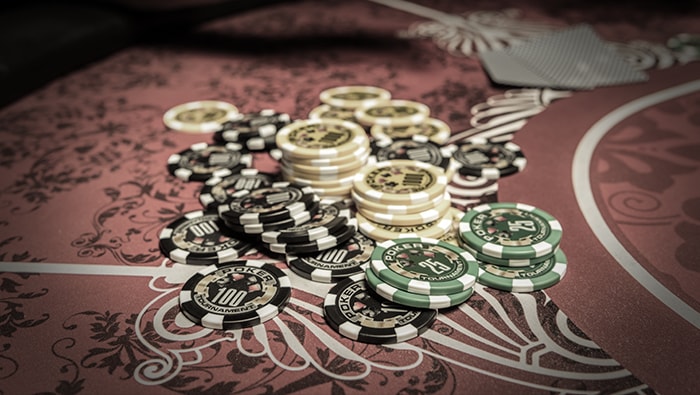 Online Poker Tips: Learn How To Spot A Weaker Poker Opponent